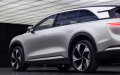 2025 年 Lucid Gravity SUV 首次亮相